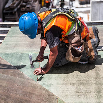 repaire roofs